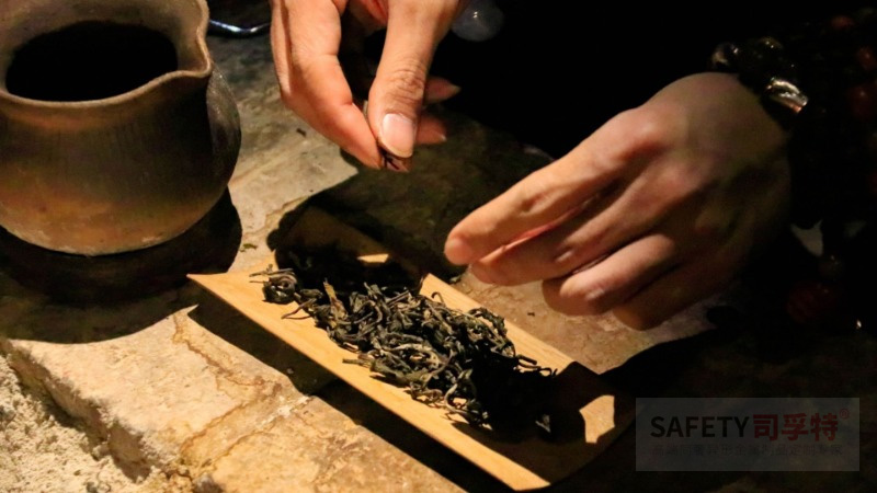 從“火塘烤茶”到“圍爐煮茶”，傳承中華茶文化 [精制鋼圍爐茶桌|炭火爐](圖2)