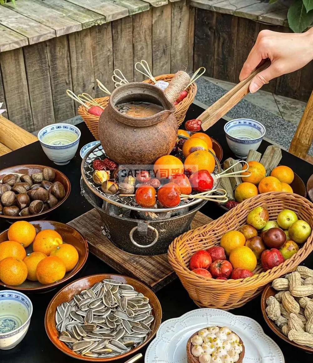 圍爐煮茶刷屏，一起來感受古詩詞中的茶風茶韻「圍爐茶桌，炭火爐」(圖1)