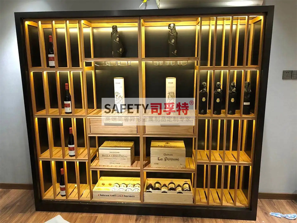 定制不銹鋼酒柜酒架有哪些優(yōu)點(diǎn)？[司孚特不銹鋼酒柜](圖1)